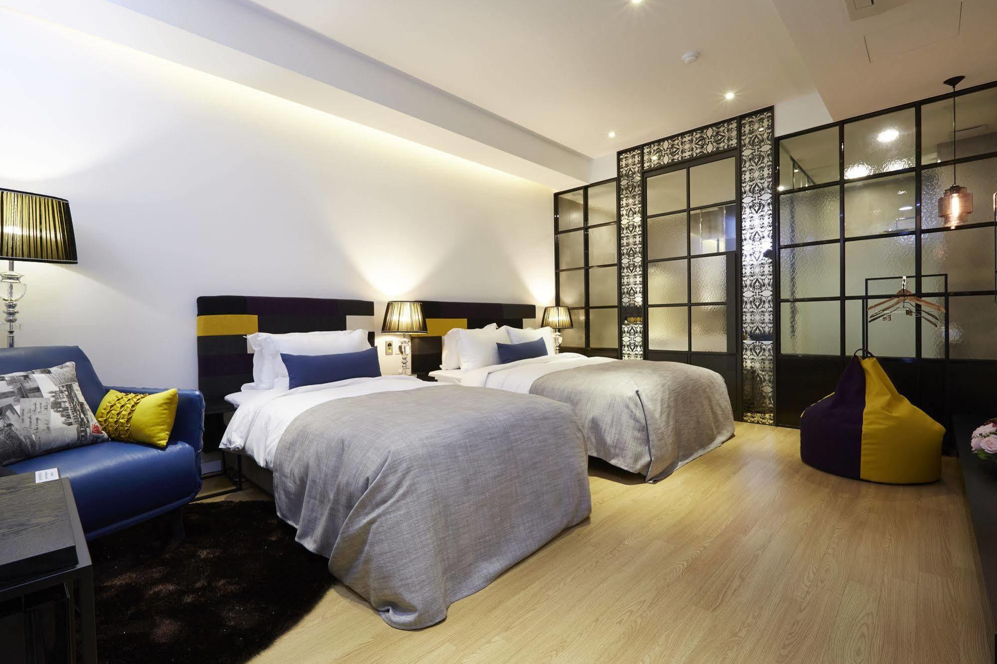 Chungbuk Inno City Namoo Hotel Eumseong ภายนอก รูปภาพ