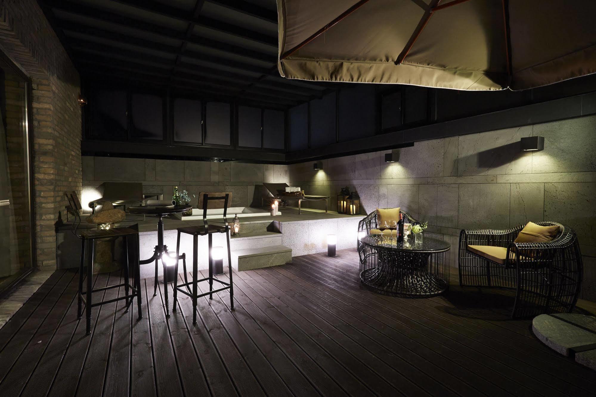 Chungbuk Inno City Namoo Hotel Eumseong ภายนอก รูปภาพ