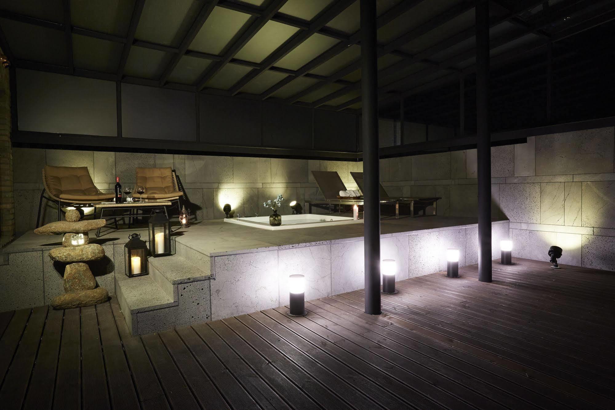 Chungbuk Inno City Namoo Hotel Eumseong ภายนอก รูปภาพ